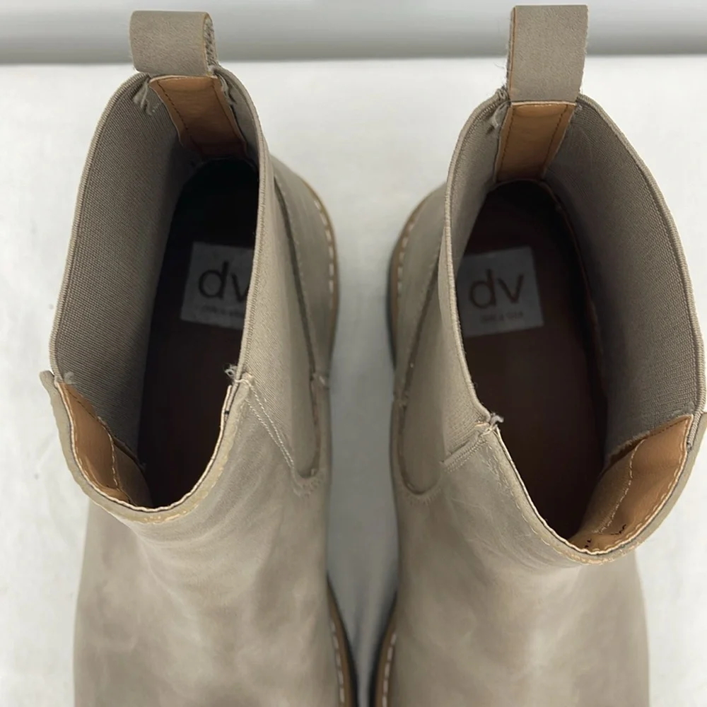 DOLCE VITA LOBERA SIZE 10  Gray Chelsea Boots